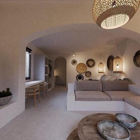 Lejardin Suites Santorini Pýrgos Exteriör bild